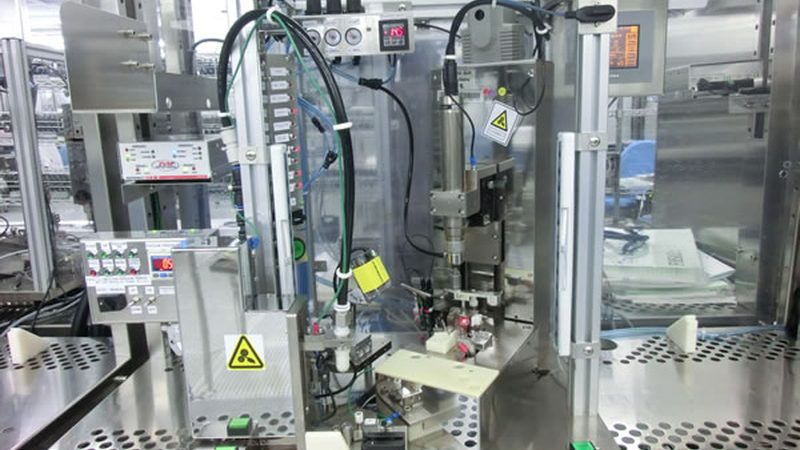 化工码垛机器人：提升效率，保障安全的智能助手